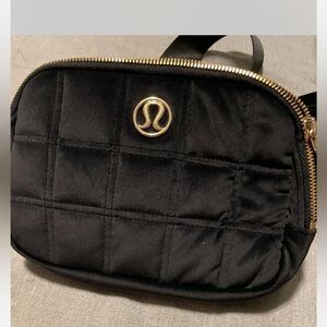 Quilted Velour Everywhere Belt Bag